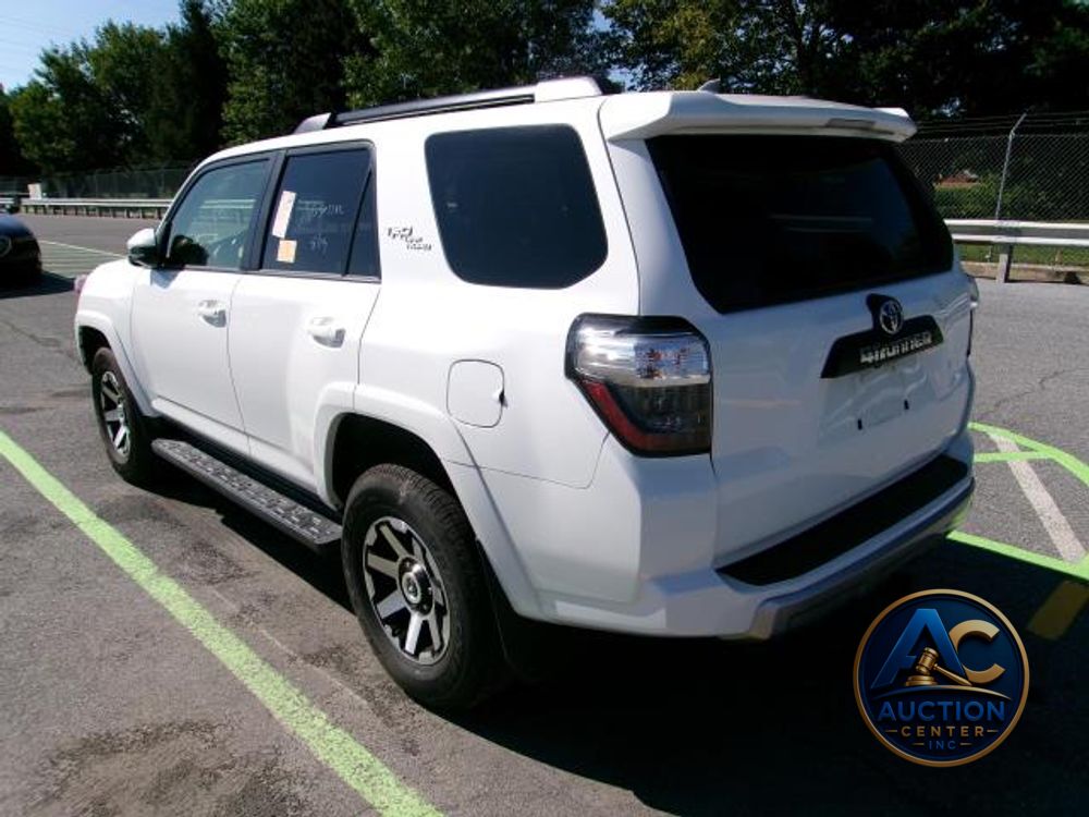 2024 Toyota 4Runner TRD Off Road
