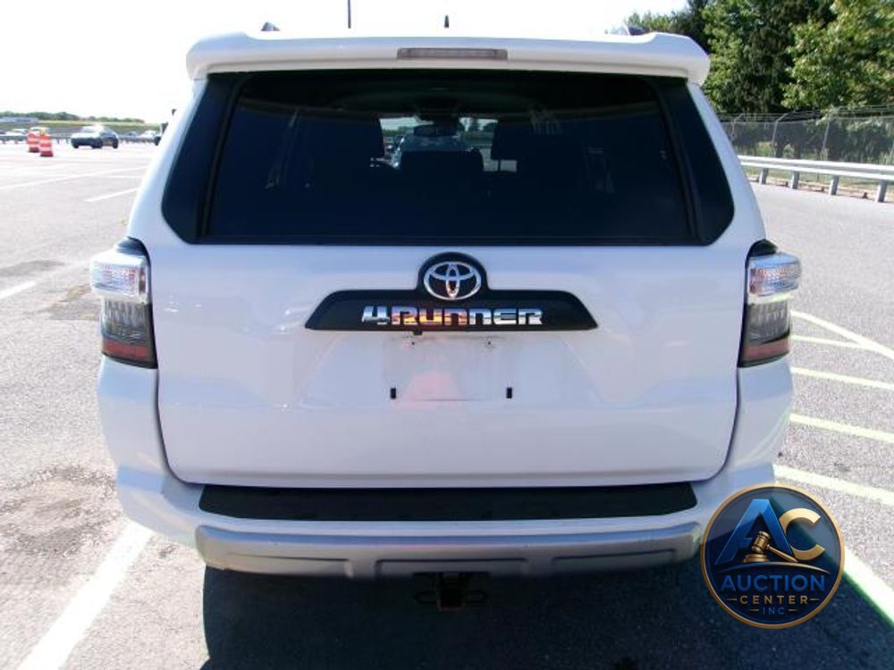 2024 Toyota 4Runner TRD Off Road