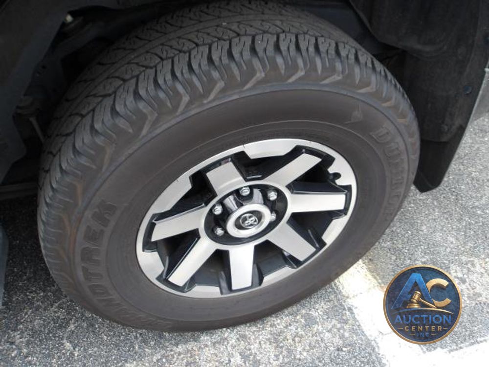 2024 Toyota 4Runner TRD Off Road