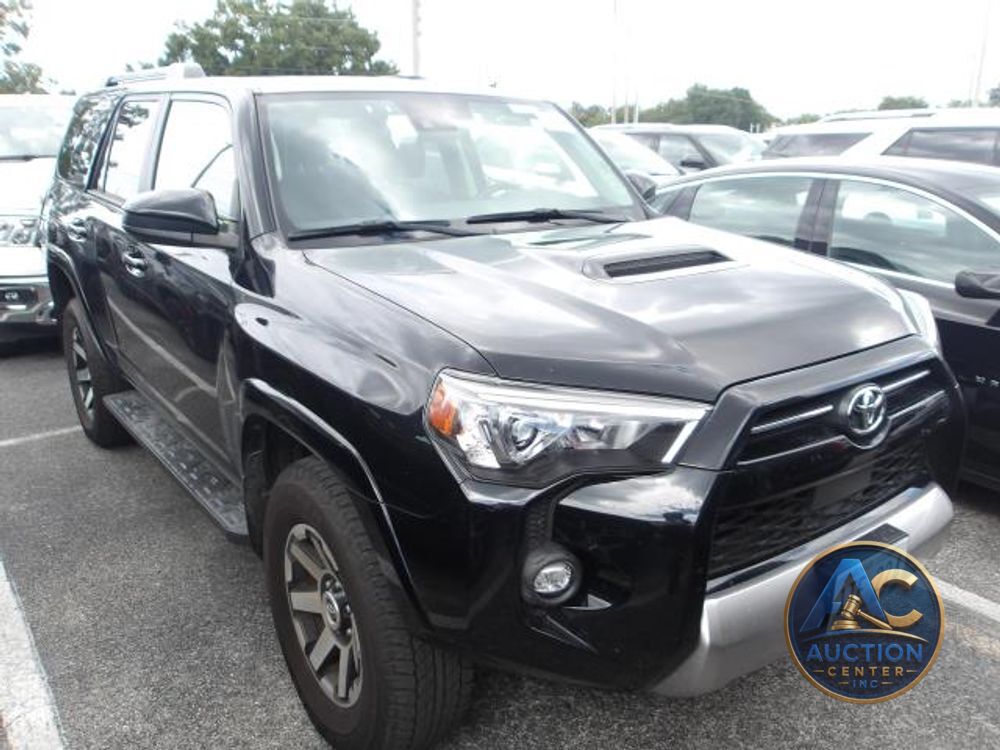 2024 Toyota 4Runner TRD Off Road
