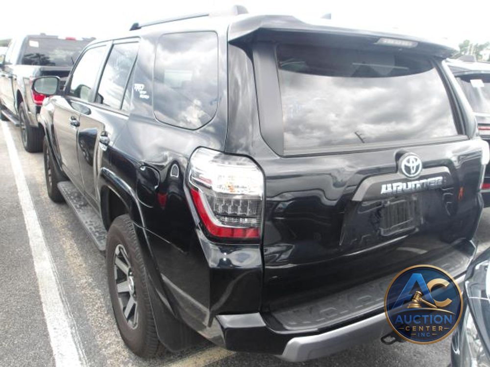 2024 Toyota 4Runner TRD Off Road