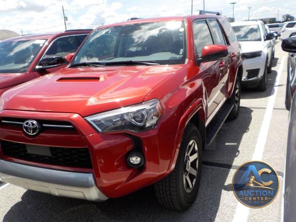 2024 Toyota 4Runner TRD Off Road