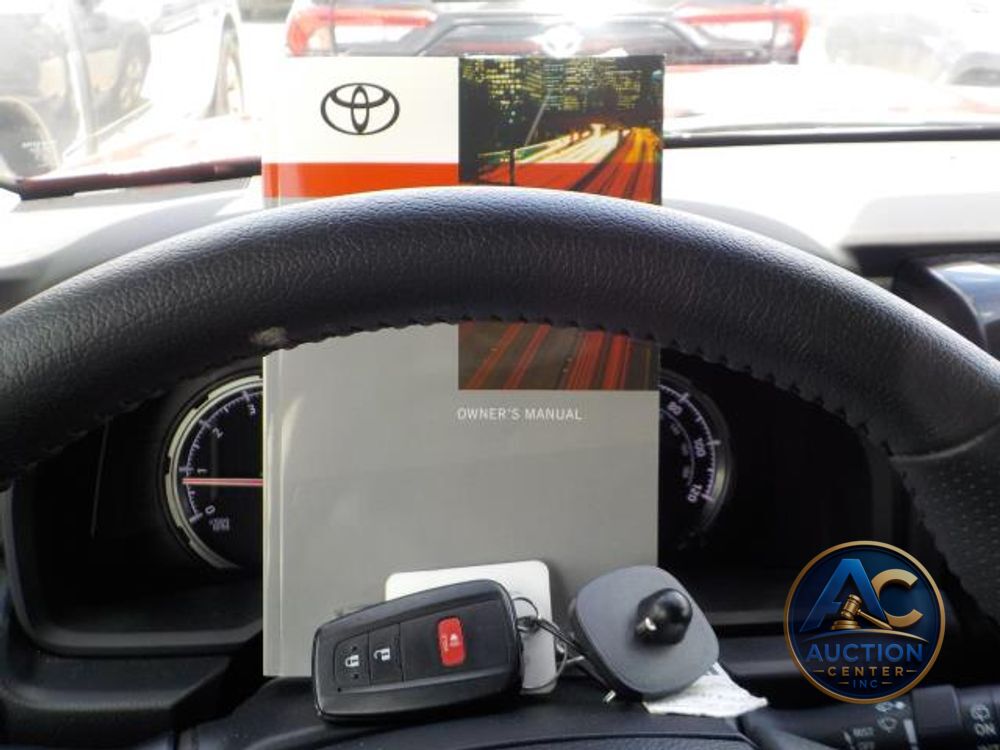 2024 Toyota 4Runner TRD Off Road
