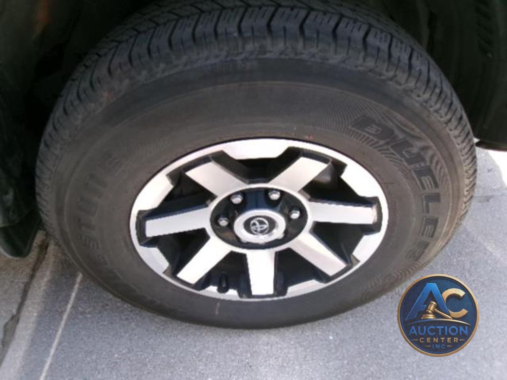 2024 Toyota 4Runner TRD Off Road