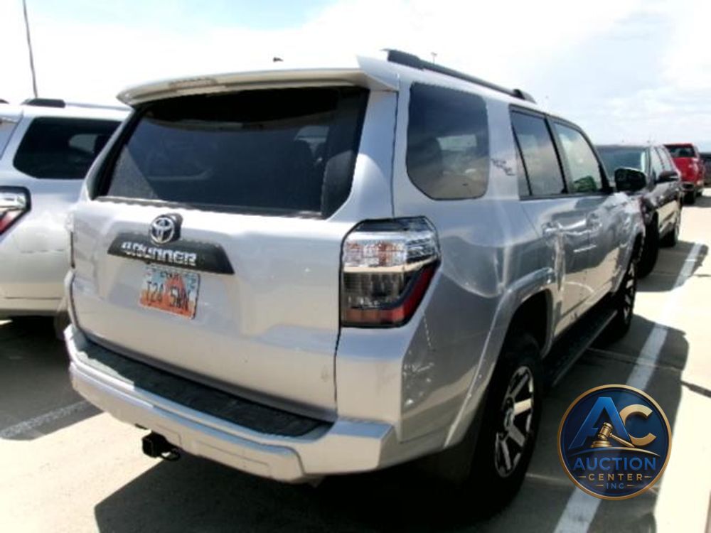 2024 Toyota 4Runner TRD Off Road