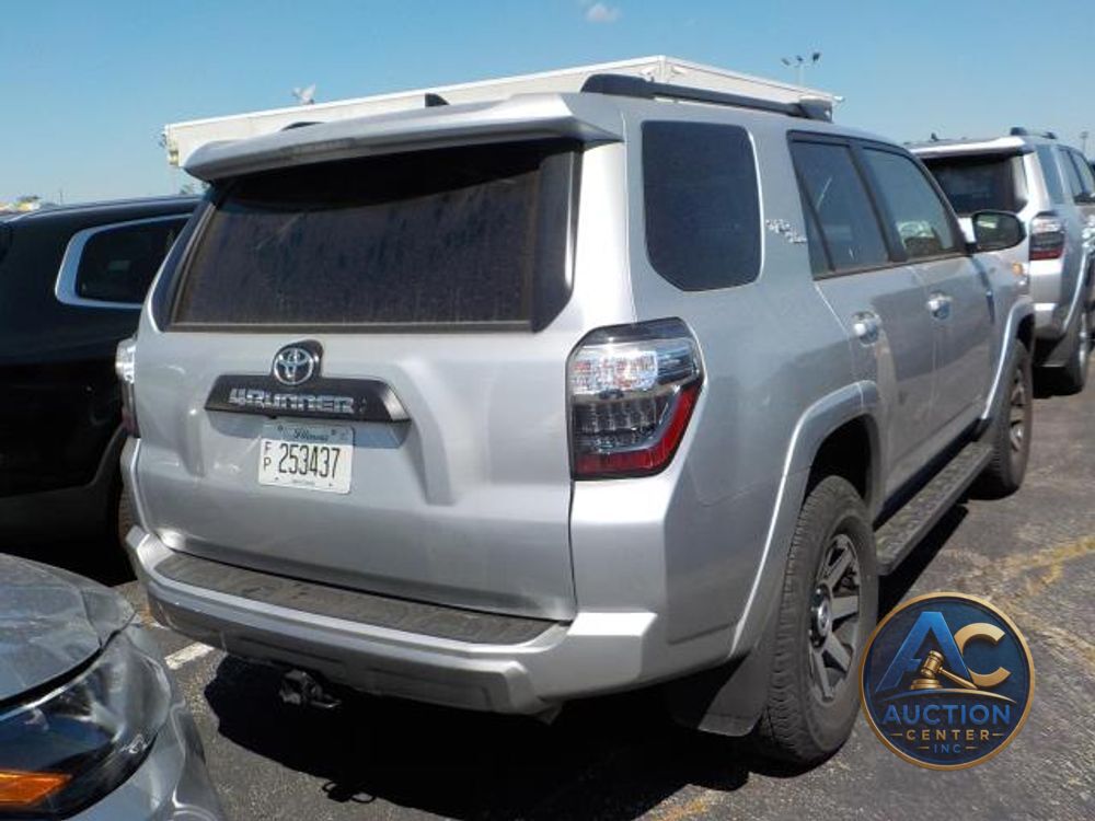 2024 Toyota 4Runner TRD Off Road
