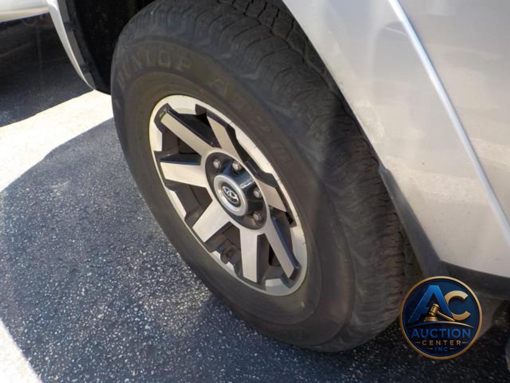 2024 Toyota 4Runner TRD Off Road