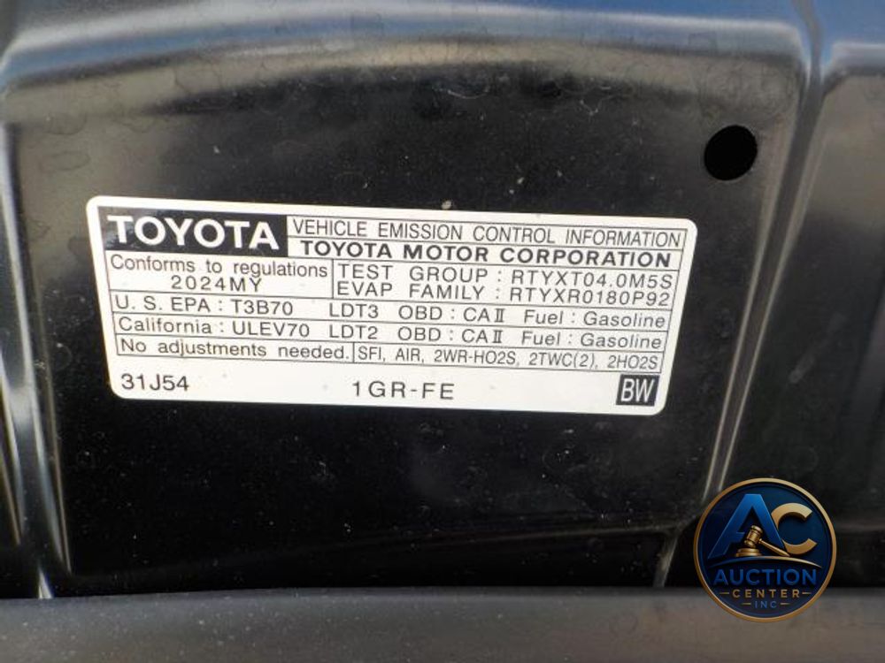 2024 Toyota 4Runner TRD Off Road