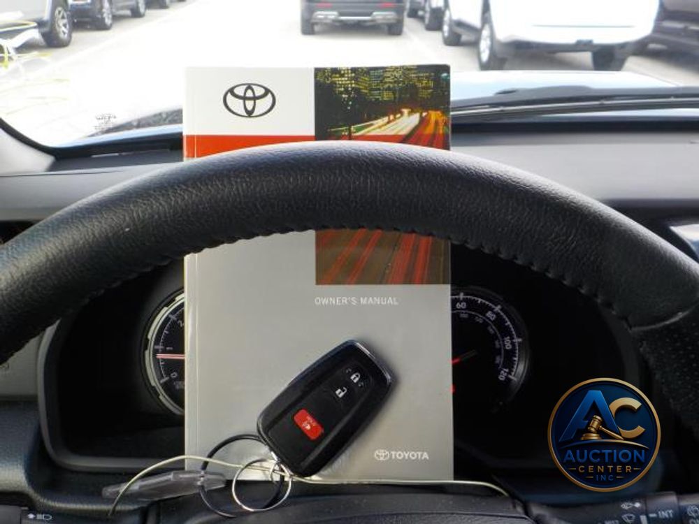 2024 Toyota 4Runner TRD Off Road