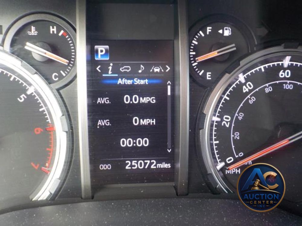2024 Toyota 4Runner TRD Off Road