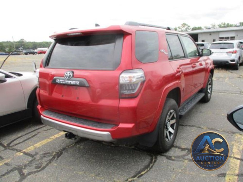 2024 Toyota 4Runner TRD Off Road