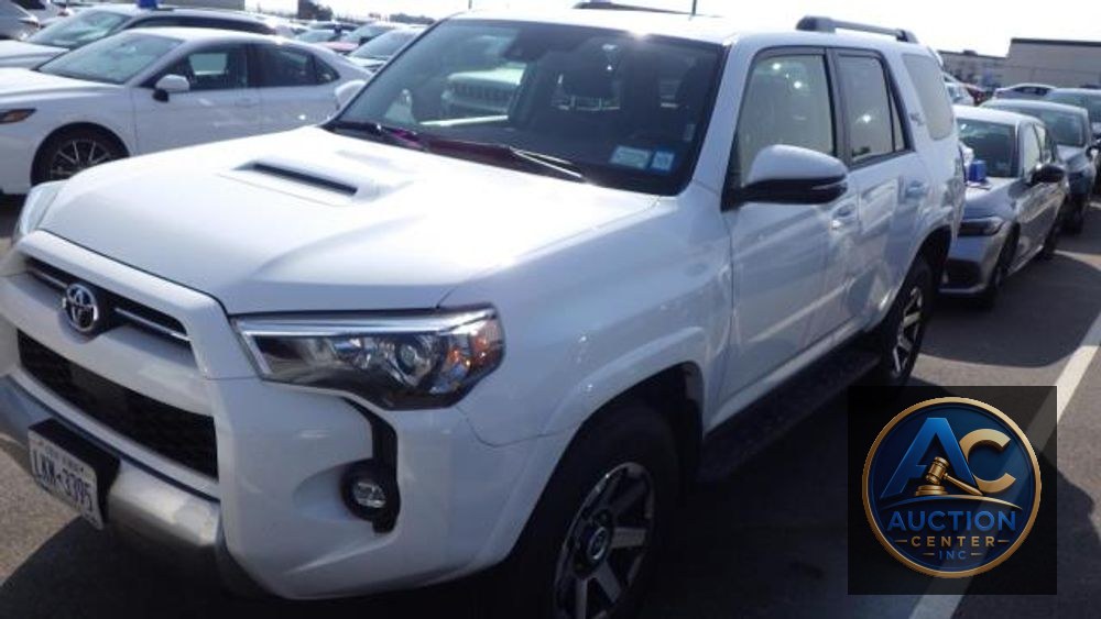 2024 Toyota 4Runner TRD Off Road