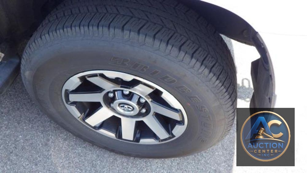 2024 Toyota 4Runner TRD Off Road