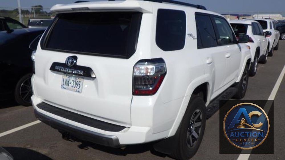 2024 Toyota 4Runner TRD Off Road