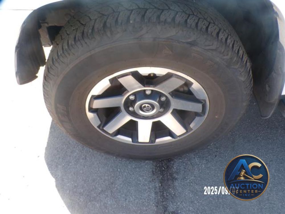 2024 Toyota 4Runner TRD Off Road