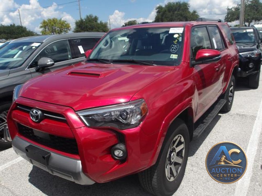 2024 Toyota 4Runner TRD Off Road