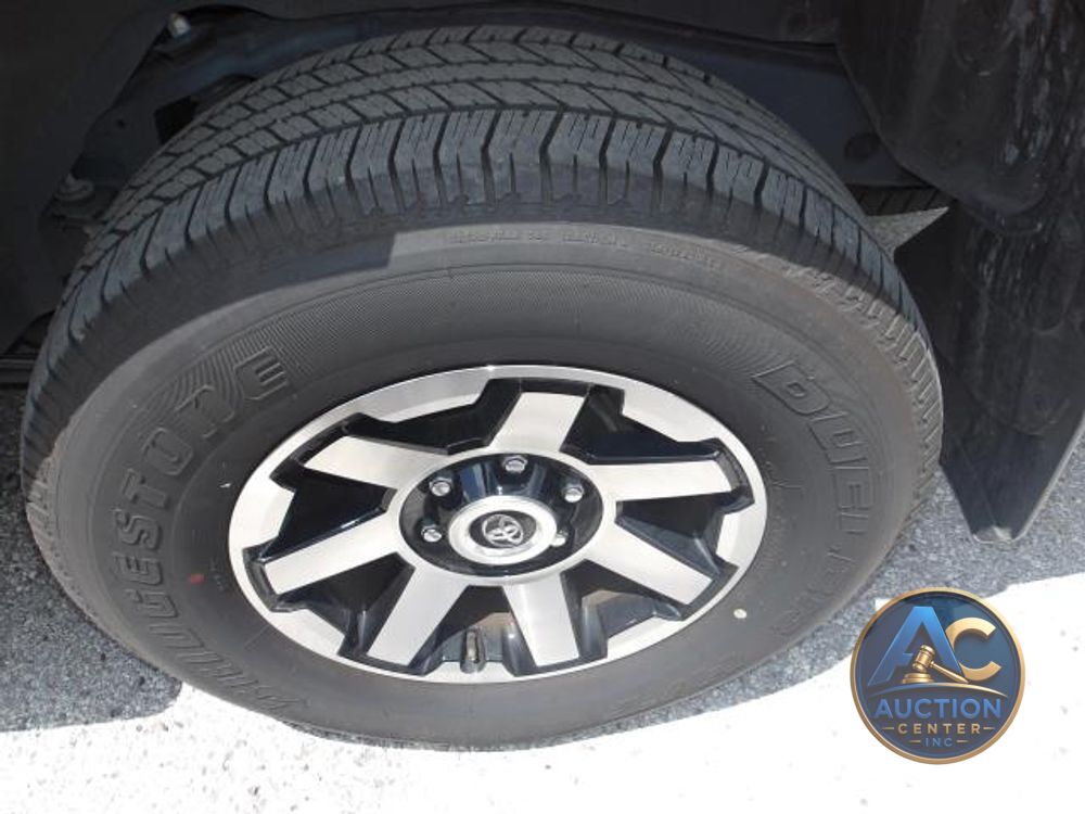 2024 Toyota 4Runner TRD Off Road