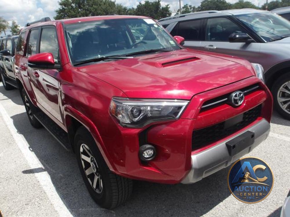 2024 Toyota 4Runner TRD Off Road