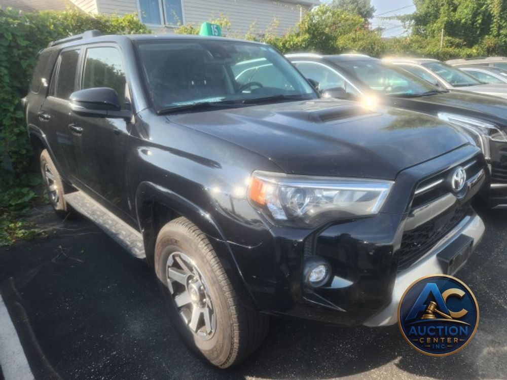 2024 Toyota 4Runner TRD Off Road