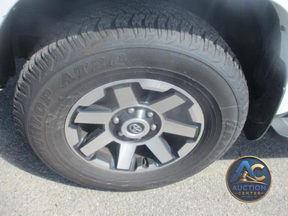 2024 Toyota 4Runner TRD Off Road