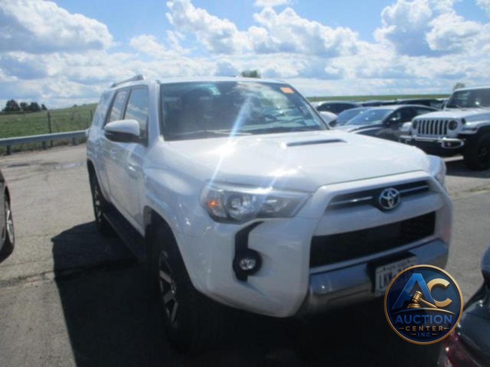 2024 Toyota 4Runner TRD Off Road