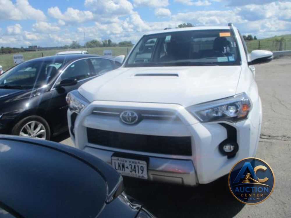 2024 Toyota 4Runner TRD Off Road