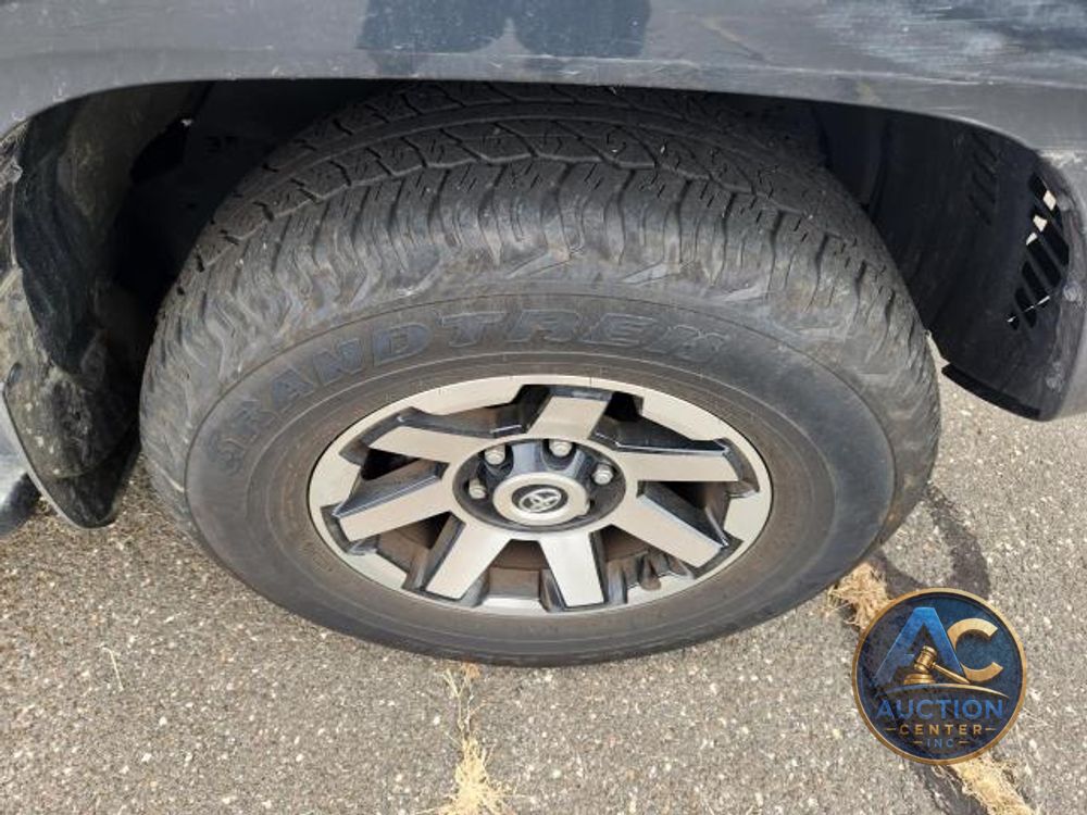 2024 Toyota 4Runner TRD Off Road