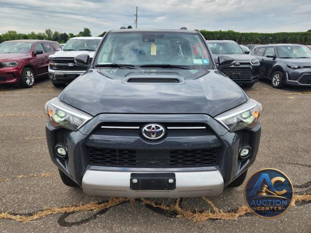 2024 Toyota 4Runner TRD Off Road
