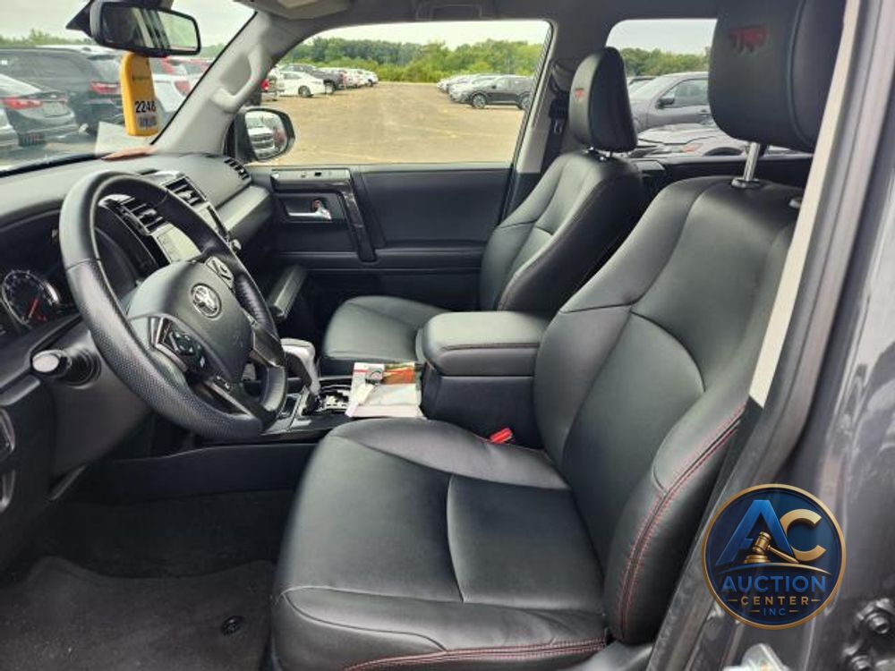 2024 Toyota 4Runner TRD Off Road
