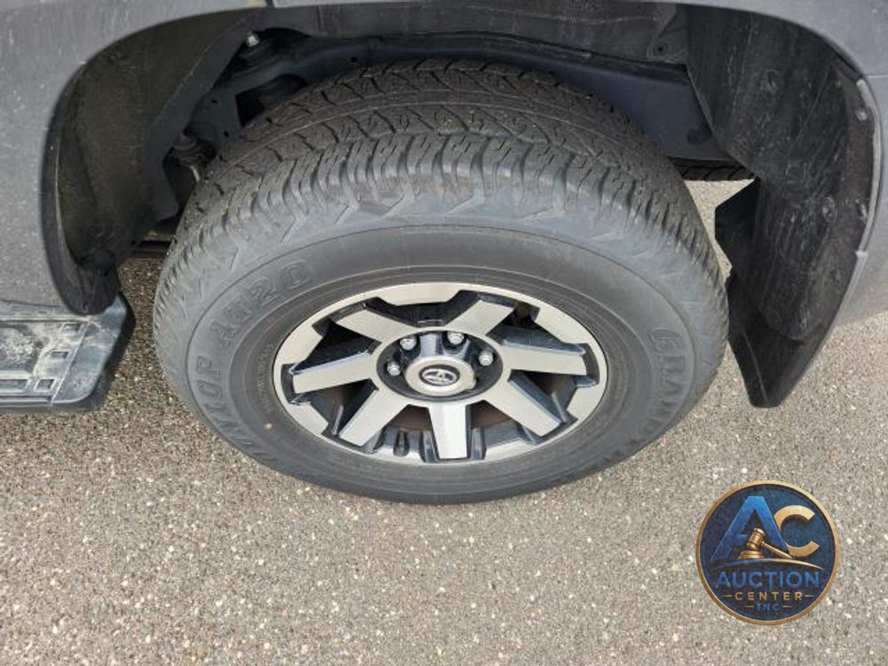 2024 Toyota 4Runner TRD Off Road