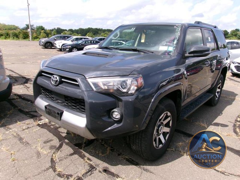 2024 Toyota 4Runner TRD Off Road