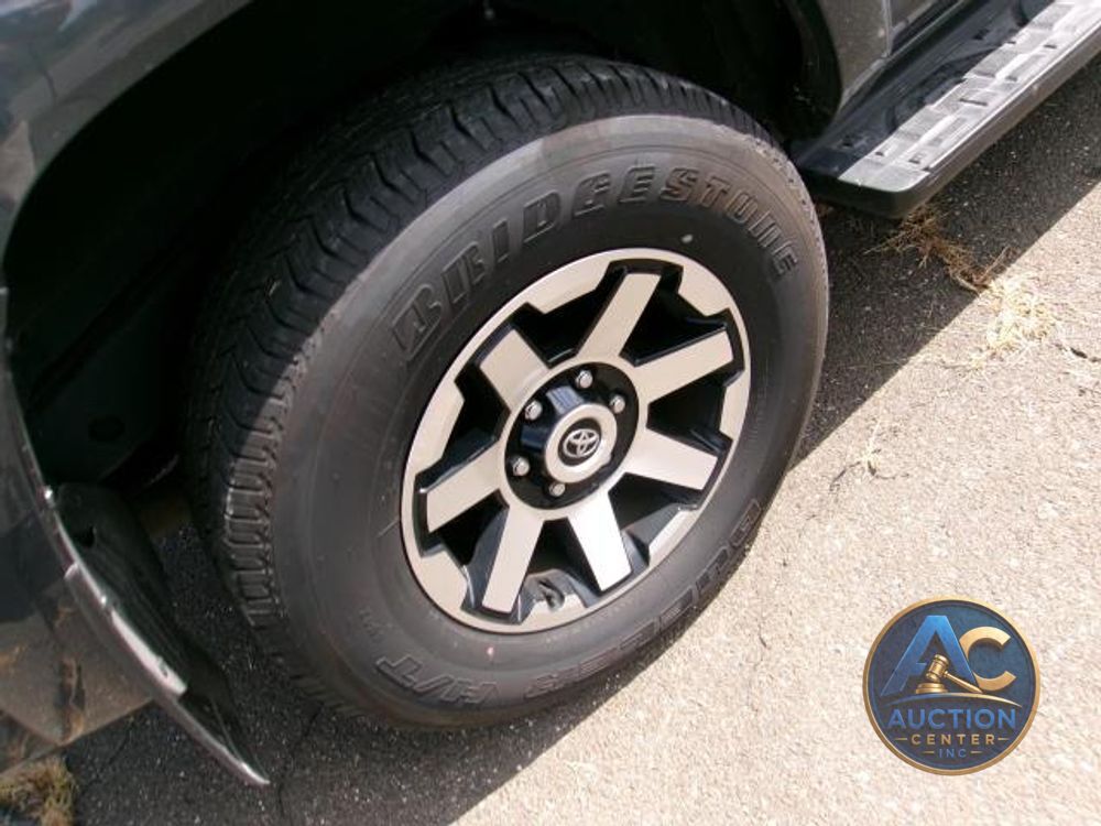 2024 Toyota 4Runner TRD Off Road