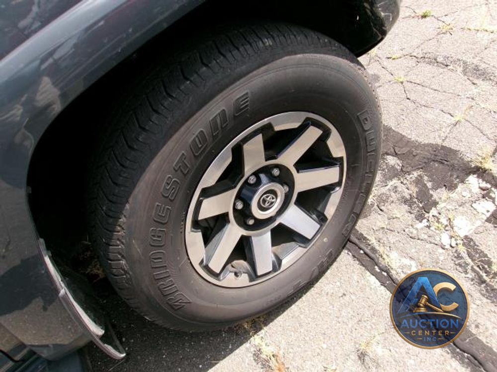 2024 Toyota 4Runner TRD Off Road