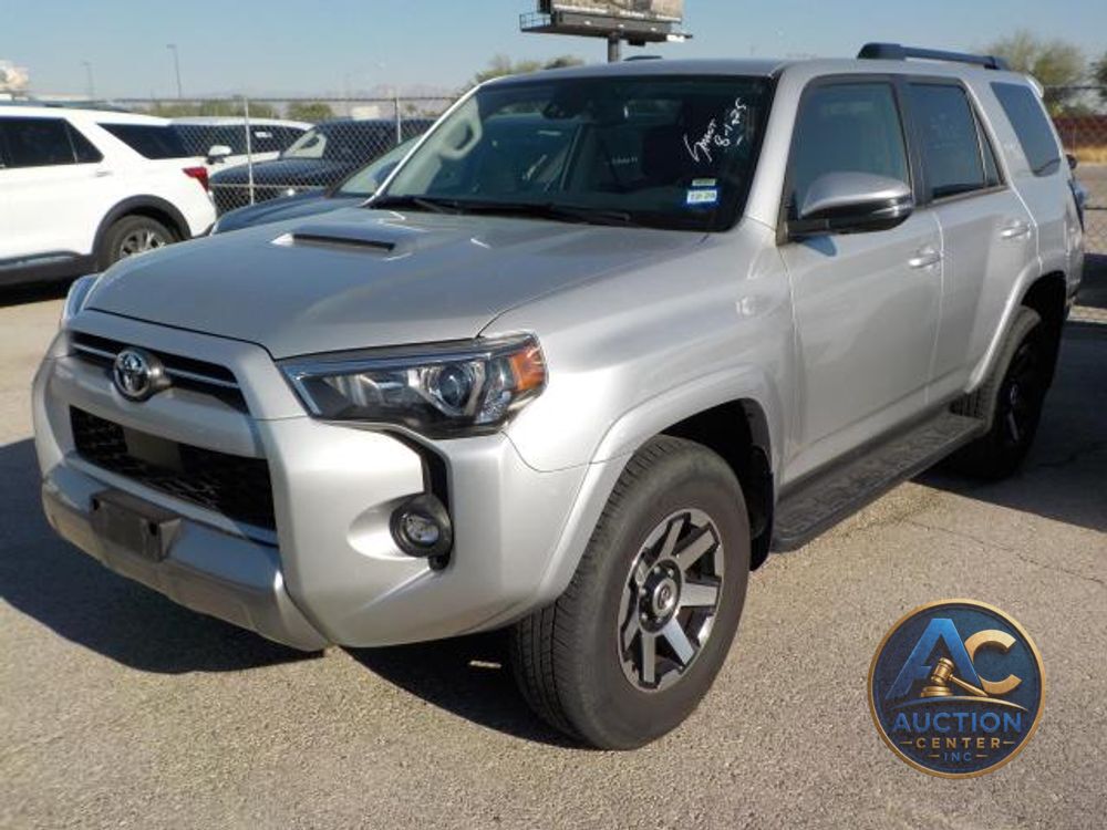 2024 Toyota 4Runner TRD Off Road