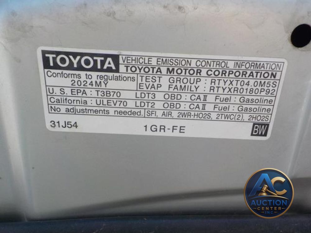 2024 Toyota 4Runner TRD Off Road