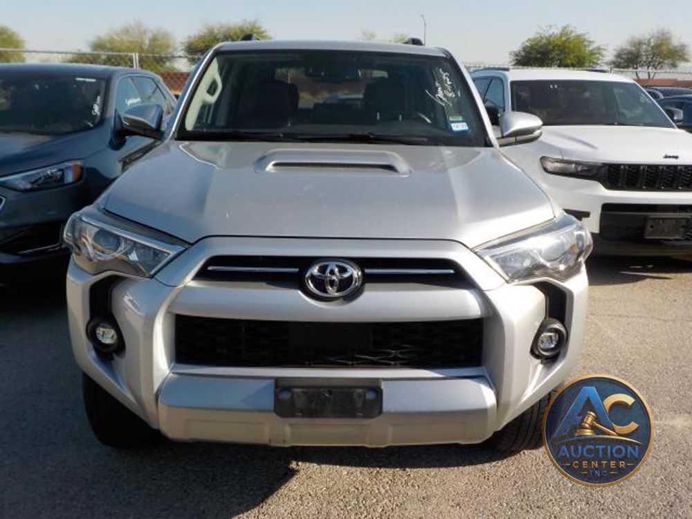 2024 Toyota 4Runner TRD Off Road