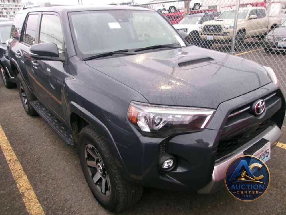 2024 Toyota 4Runner SR5