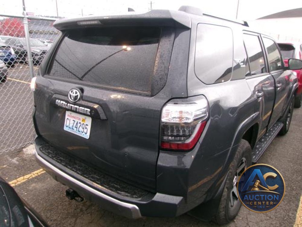 2024 Toyota 4Runner SR5