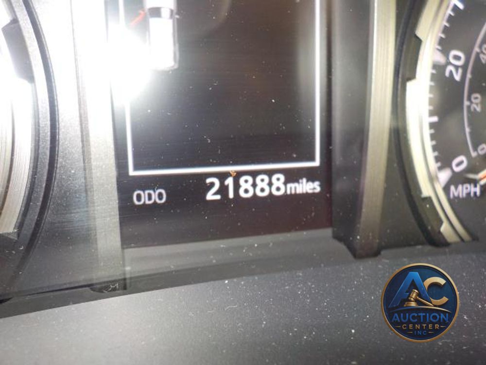 2024 Toyota 4Runner TRD Off Road