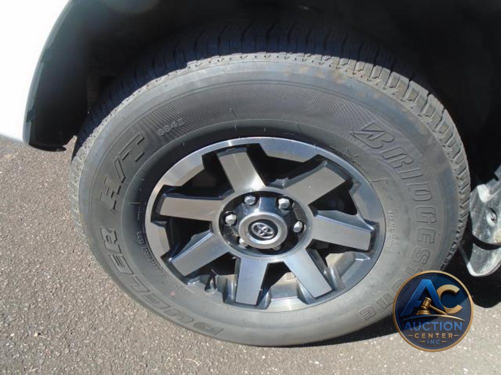 2024 Toyota 4Runner TRD Off Road