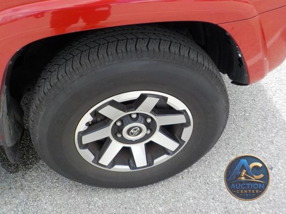 2024 Toyota 4Runner TRD Off Road