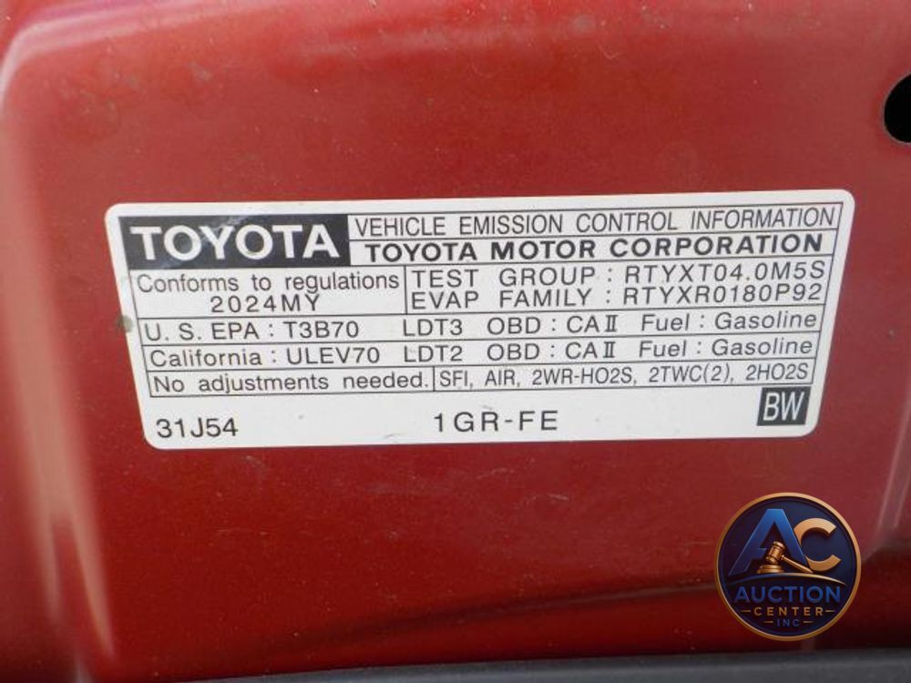 2024 Toyota 4Runner TRD Off Road