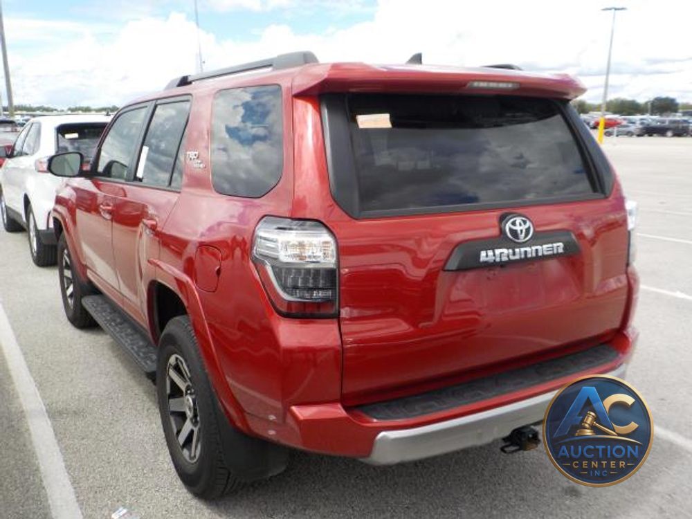 2024 Toyota 4Runner TRD Off Road