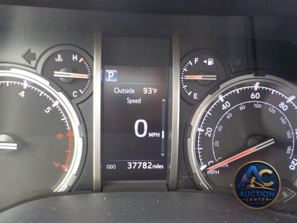 2024 Toyota 4Runner TRD Off Road