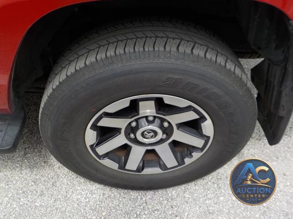2024 Toyota 4Runner TRD Off Road