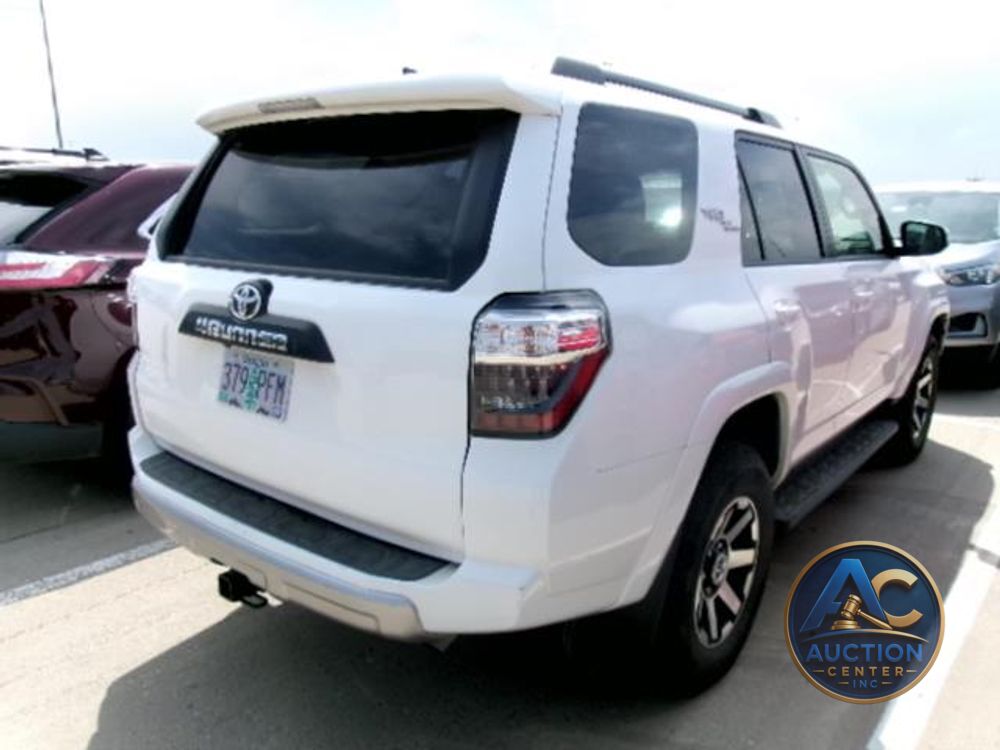 2024 Toyota 4Runner TRD Off Road