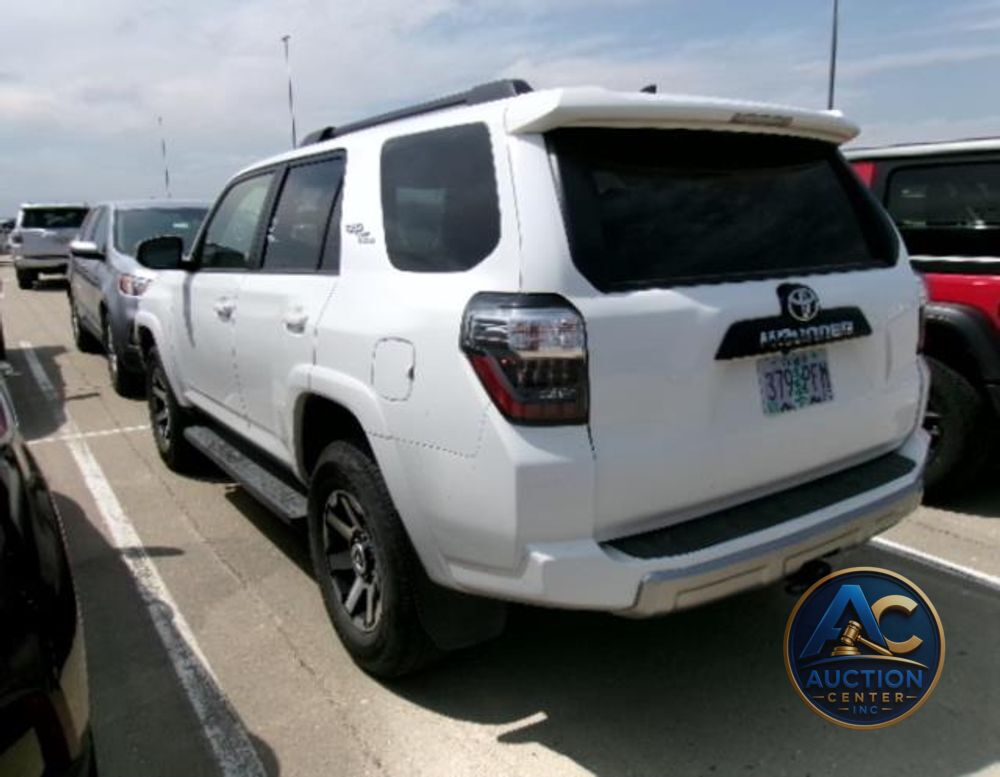 2024 Toyota 4Runner TRD Off Road