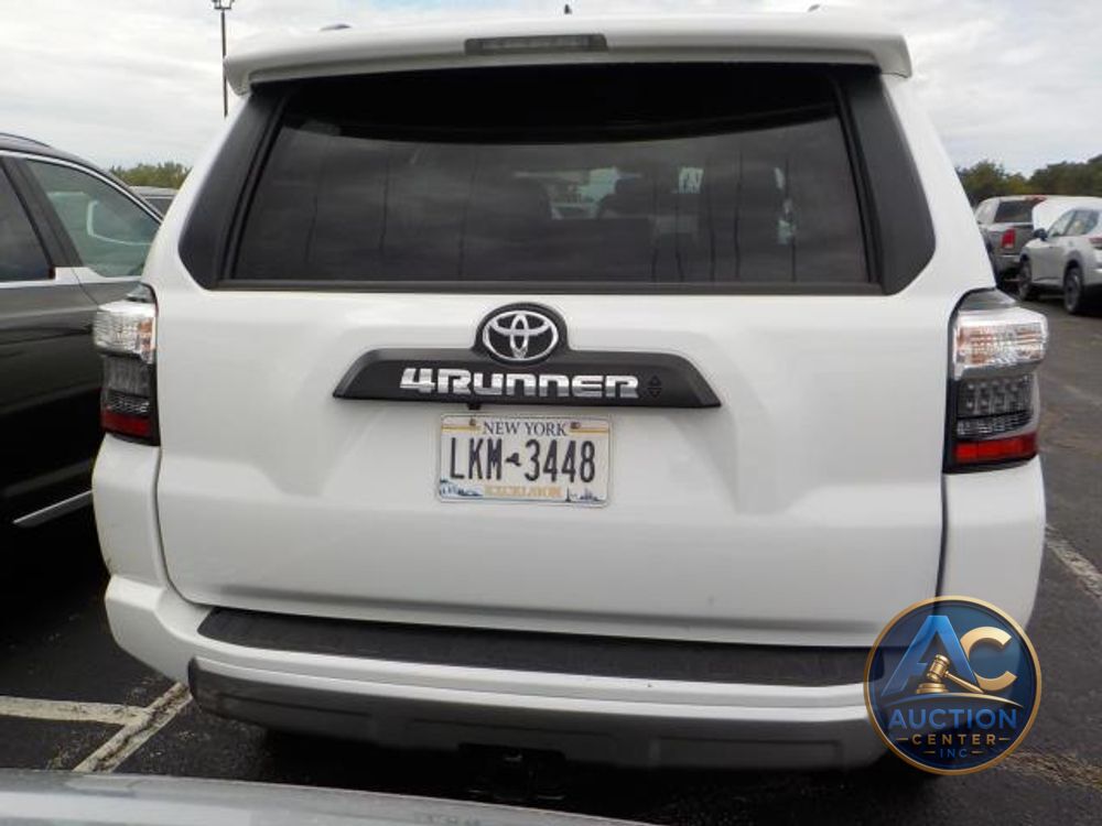 2024 Toyota 4Runner TRD Off Road