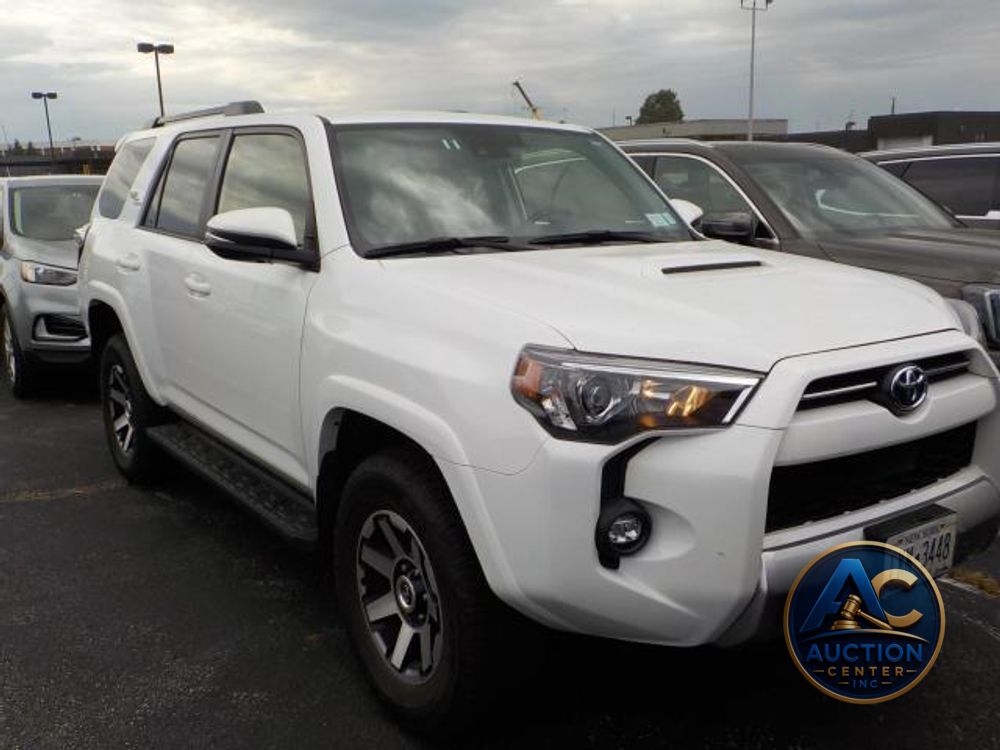 2024 Toyota 4Runner TRD Off Road