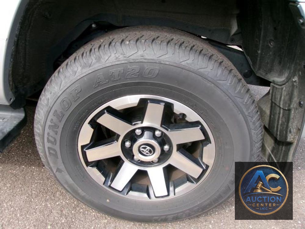 2024 Toyota 4Runner TRD Off Road